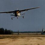 airport-with-runway-straddling-the-border-of-the-us-and-canada-will-close