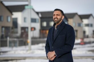 liberal-mp-asks-caucus-to-seek-trudeau’s-ouster,-denounces-‘cabal’-resisting-his-resignation