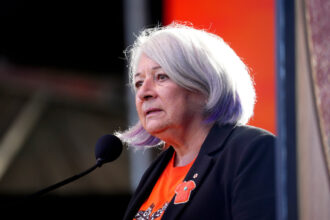 governor-general-urges-canadians-to-care-for-their-mental,-physical-health