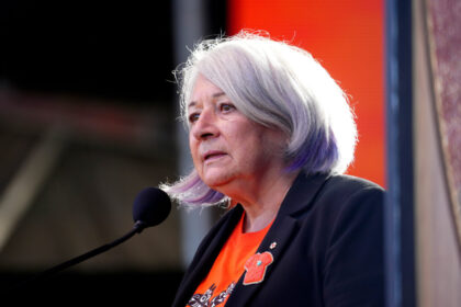 governor-general-urges-canadians-to-care-for-their-mental,-physical-health