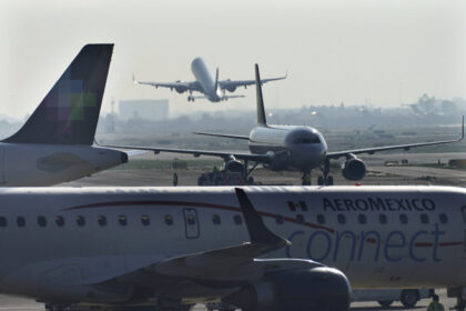 canadian-airlines-rank-near-the-bottom-among-carriers-for-on-time-flights