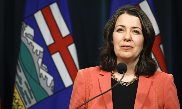 alberta-premier-reviews-2024,-outlines-priorities-for-2025