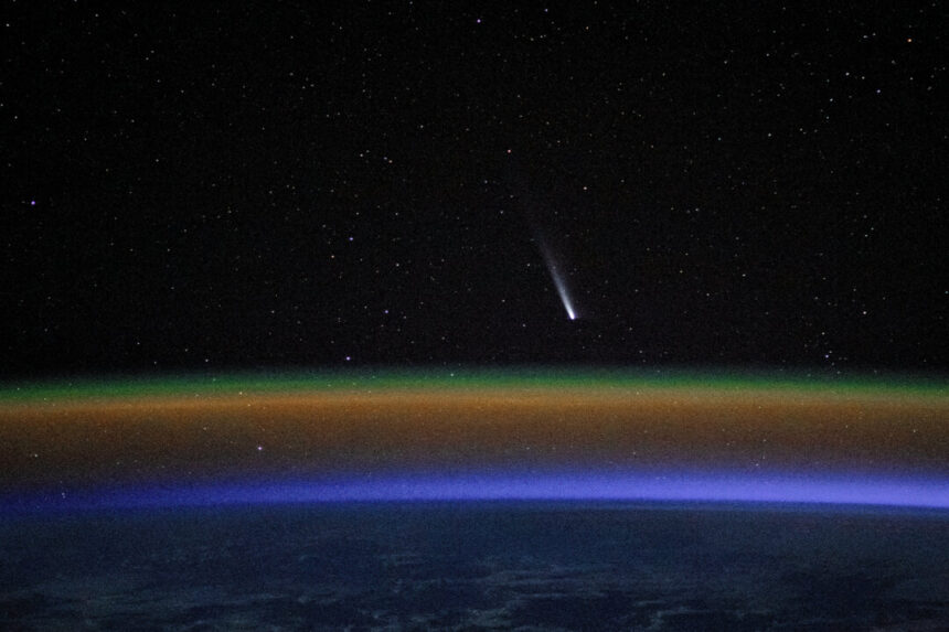 brightest-comet-of-the-year-just-days-from-reaching-peak-point—now-visible-to-eye