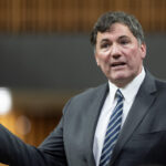 finance-minister-leblanc-says-he-won’t-run-for-liberal-leadership