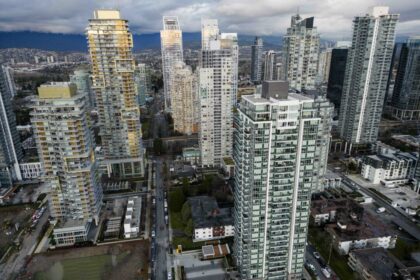 average-asking-rents-declined-to-17-month-low-across-canada-at-end-of-year:-report