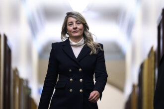 foreign-affairs-minister-melanie-joly-off-to-washington-next-week-to-talk-tariffs