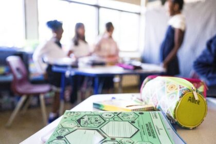 tough-lesson:-thousands-of-‘unqualified’-teachers-in-quebec-schools