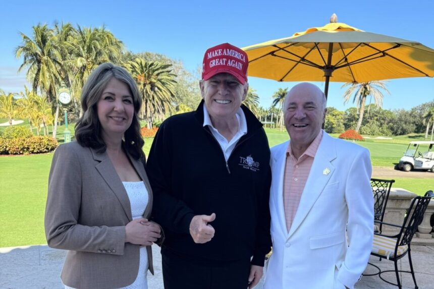 alberta-premier-danielle-smith-meets-with-trump-at-mar-a-lago