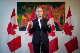 carney-says-he’s-an-‘outsider’-in-appearance-on-‘the-daily-show’