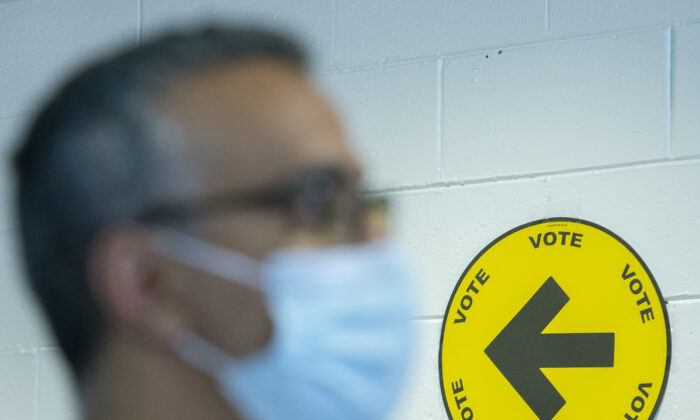 elections-canada-employee’s-legal-challenge-of-maskless-workplace-dismissed-by-federal-court