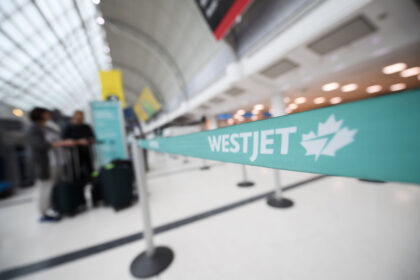 westjet-gears-up-for-summer-growth,-banks-on-domestic-travel-amid-weak-loonie