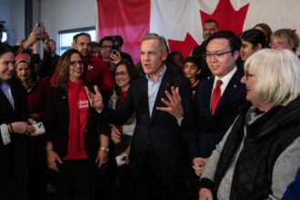 carney,-arya-file-paperwork,-officially-entering-liberal-leadership-race