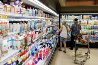 weak-loonie,-trade-war-could-drive-food-prices-higher:-metro