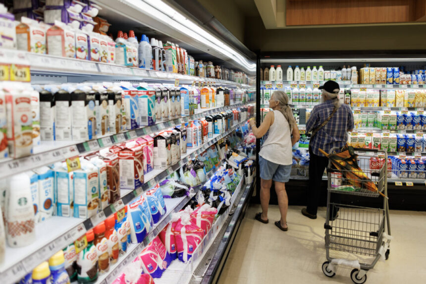 weak-loonie,-trade-war-could-drive-food-prices-higher:-metro