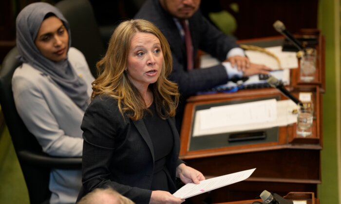 ontario-ndp-leader-marit-stiles-focuses-on-us-tariffs-in-campaign-launch