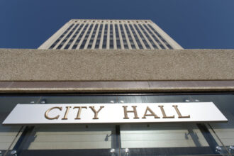 regina-changes-flag-policy-after-palestinian-flag-ceremony-causes-controversy