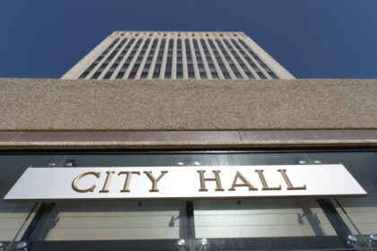 regina-changes-flag-policy-after-palestinian-flag-ceremony-causes-controversy
