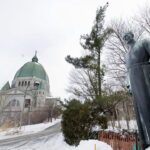 clandestine-climbers-flock-to-montreal’s-st.-joseph’s-oratory,-damaging-historic-site