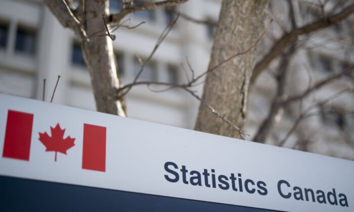 statistics-canada-reports-economy-contracted-0.2%-in-november