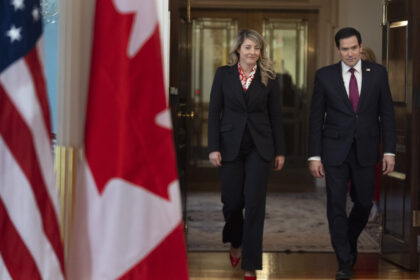 liberal-ministers-make-last-ditch-pitch-in-dc-to-stop-trump-tariffs-on-canada