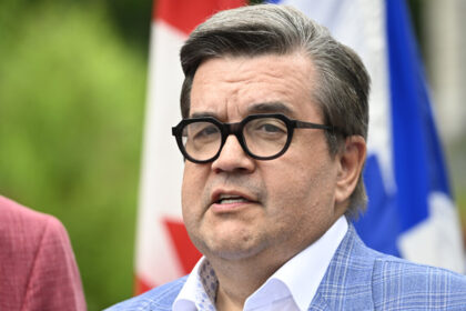 denis-coderre’s-candidacy-for-quebec-liberal-party-leadership-in-limbo