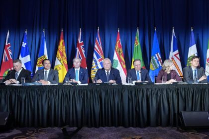 ‘good-news’:-canada’s-premiers-react-to-trump’s-30-day-hold-on-tariffs