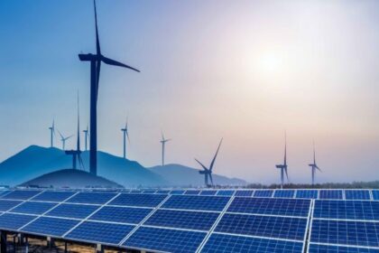 canada-needs-840-new-solar-power-stations-to-meet-2050-emissions-targets:-study