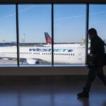 air-travel-employees’-vaccine-mandate-lawsuit-clears-legal-hurdle