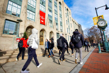 dei-in-higher-education:-diverging-paths-in-us-and-canada