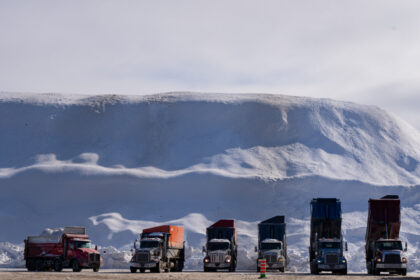 operation-snowfall:-a-look-at-how-montreal-is-cleaning-up-after-back-to-back-storms