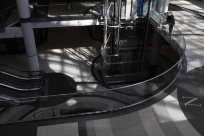 canadian-consumer-confidence-hits-lowest-level-since-2023-on-us-tariff-fears