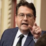 quebec-could-extend-religious-symbols-ban-to-school-staff-other-than-teachers