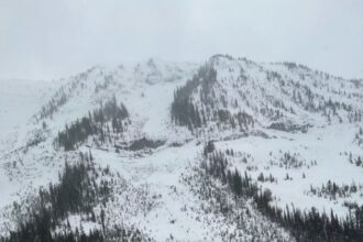 widespread-avalanche-warning-issued-across-british-columbia-and-alberta
