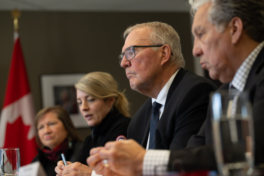 ottawa-announces-locations-for-first-three-arctic-military-hubs