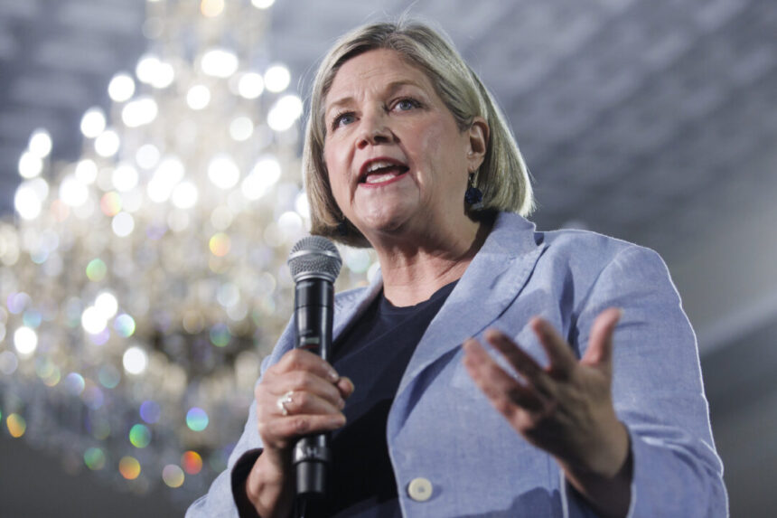 canadian,-us-mayors-from-great-lakes-area-call-for-trade-stability
