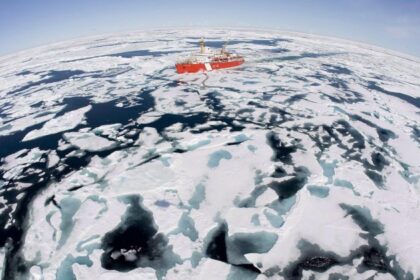 ottawa-announces-2nd-domestic-contract-for-polar-icebreaker