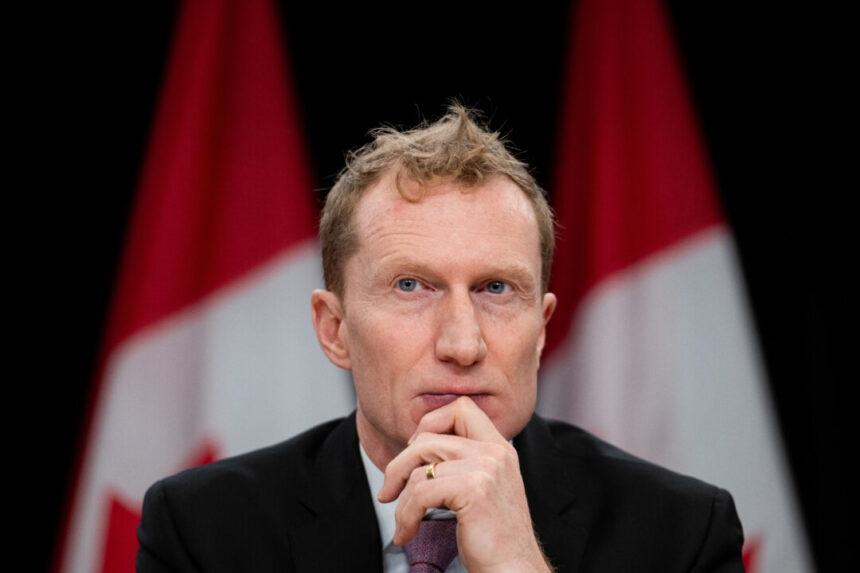 ‘lost-canadians’-can-receive-citizenship-through-interim-rules-as-legislation-delayed