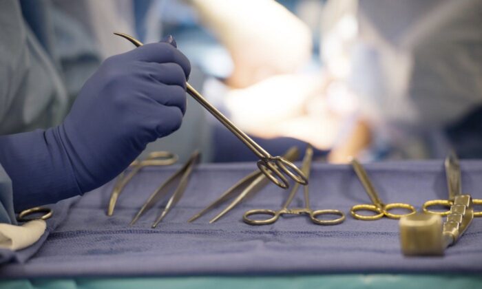 surgeries-scheduled-on-mondays-yield-better-results-than-those-performed-fridays,-study-finds