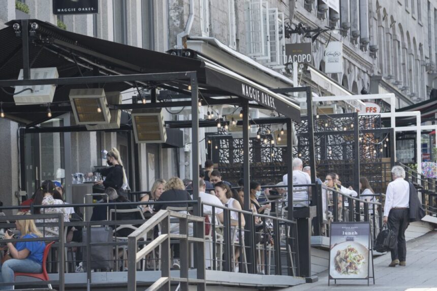 quebec-says-it-will-allow-restaurants-to-charge-people-for-no-shows