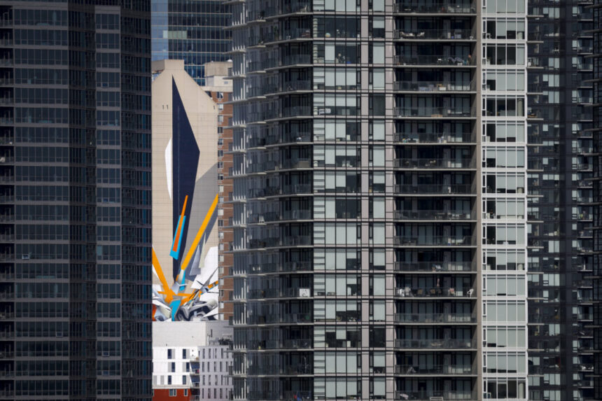 calgary-home-sales-dip-amid-economic-uncertainty-from-tariffs,-as-supply-grows:-board
