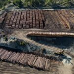 bc-premier-to-meet-with-mark-carney-over-the-soaring-lumber-duties-imposed-by-us