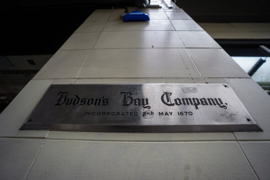 hudson’s-bay-sale-now-using-protocol-designed-to-handle-insider-bid:-document