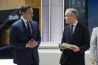 canadians-head-to-the-polls-to-decide-next-government-after-roller-coaster-year-in-politics