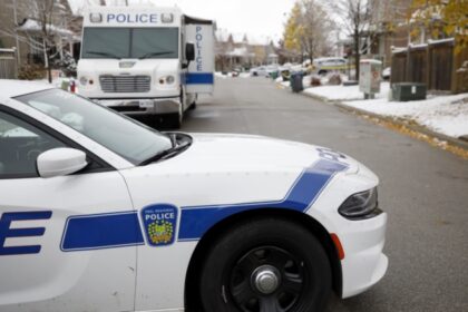 ontario-seeks-to-crack-down-on-auto-theft-by-allowing-police-to-seize-fob-hacking-tools