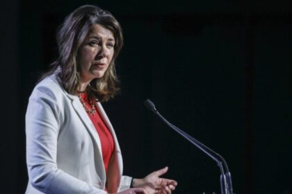 china’s-tariffs-on-canada-meant-to-‘split-our-country-up,’-says-alberta-premier