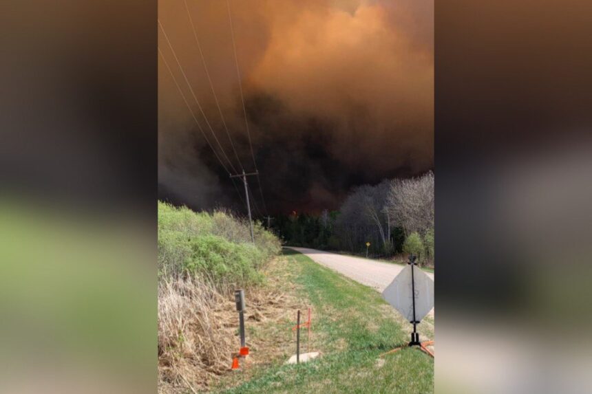 man,-woman-found-dead-as-crews-battle-wildfire-in-manitoba,-police-say