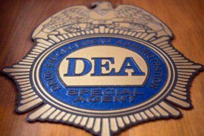 us-drug-enforcement-concerned-about-canada’s-fentanyl-‘super-laboratories’