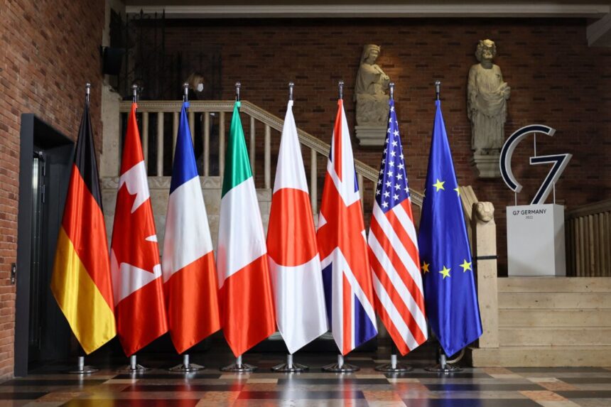 canada-had-largest-debt-increase-among-g7-countries-over-last-decade:-fraser-institute
