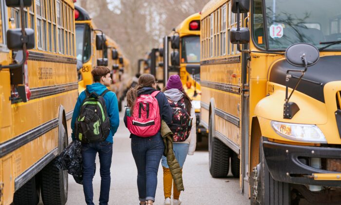 michael-zwaagstra:-ontario-should-take-harder-line-against-renegade-school-boards