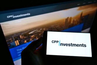 canada-pension-plan-abandons-net-zero-pledge